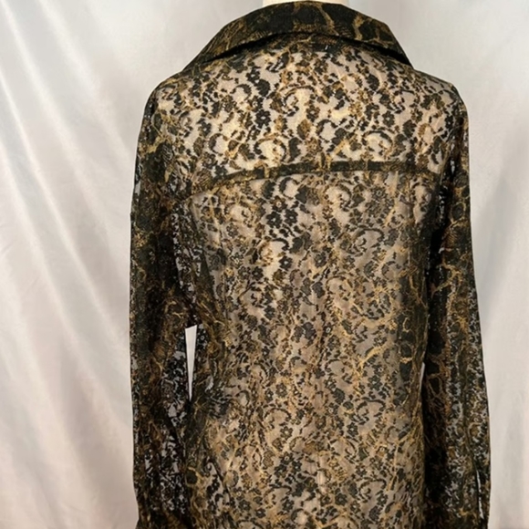 Zara Snakeskin print lace blouse with 2 front pockets. Size S - Picture 4 of 10